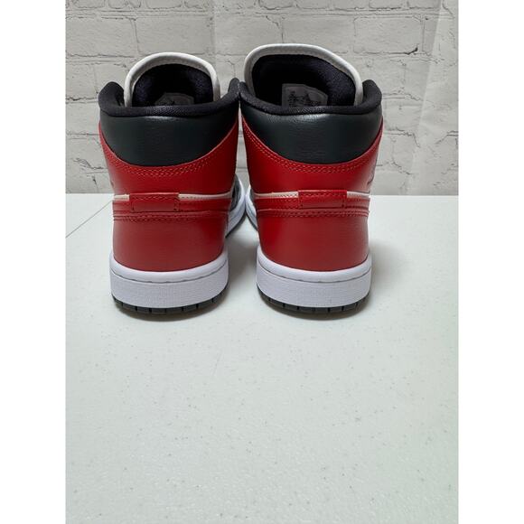 Nike Air Jordan 1 Mid Women’s Size 6 DS Brand -Sail/Gym Red/Off Noir/White - Picture 4 of 10